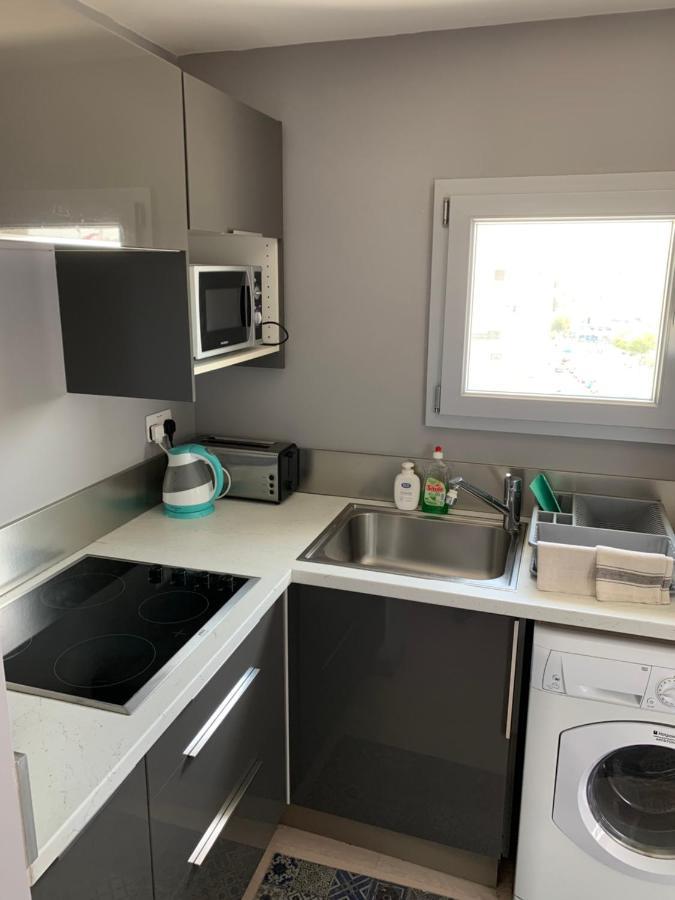 Mini Art House Apartment นิโคเซีย ภายนอก รูปภาพ